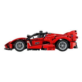 42212 Ferrari FXX K (897 piezas)